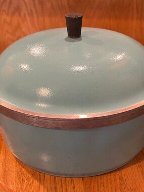 Vintage Club Aluminum 4 Quart Dutch Oven Stock Pot Pan With Lid Turquoise